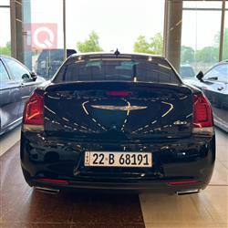 کرایسلەر 300